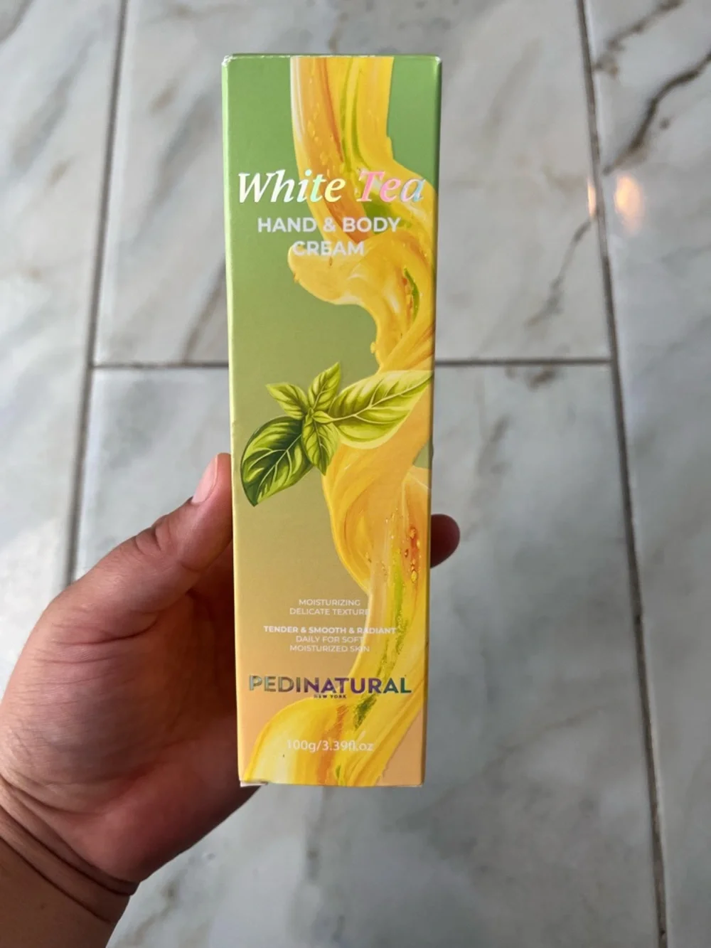 White Tea Hand & Body Cream - Yellow/Green